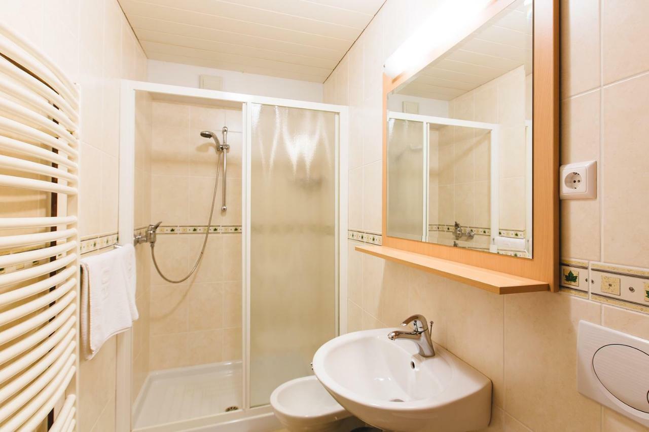 Apartments Kaps Блед Екстериор снимка
